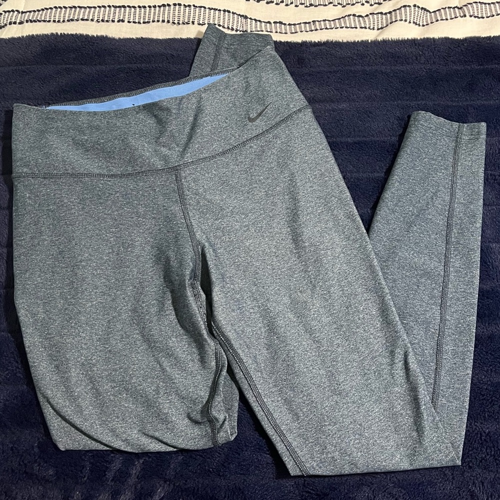 Nike dri fit leggings